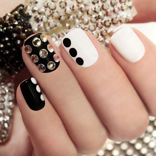 OOH LA LA NAILS & SPA - additional services